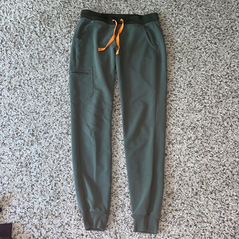 FIGS Moss Green Zamora Joggers (S/T)
